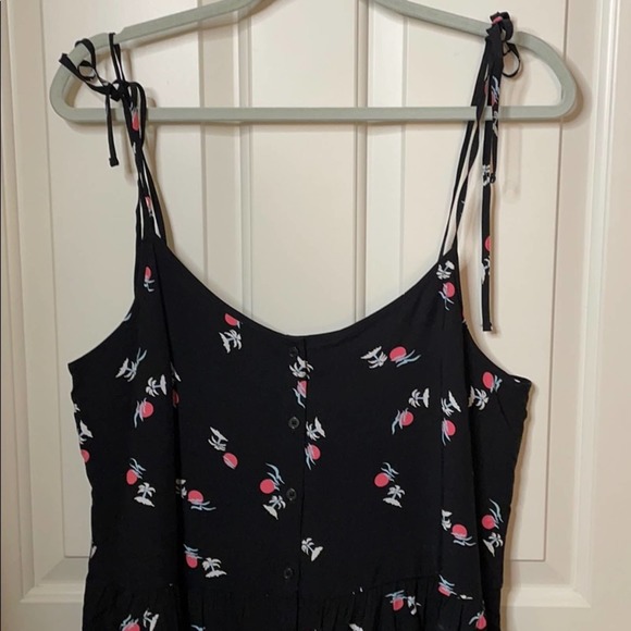 Levi’s palm tree black sundress NWT Large - Picture 4 of 9